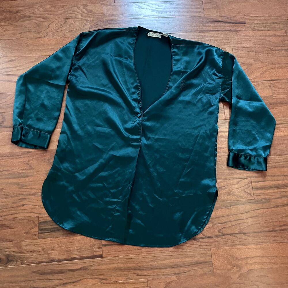 Victoria's Secret Vintage Green Button Up Sleep Blouse 100% Polyester Size M/L